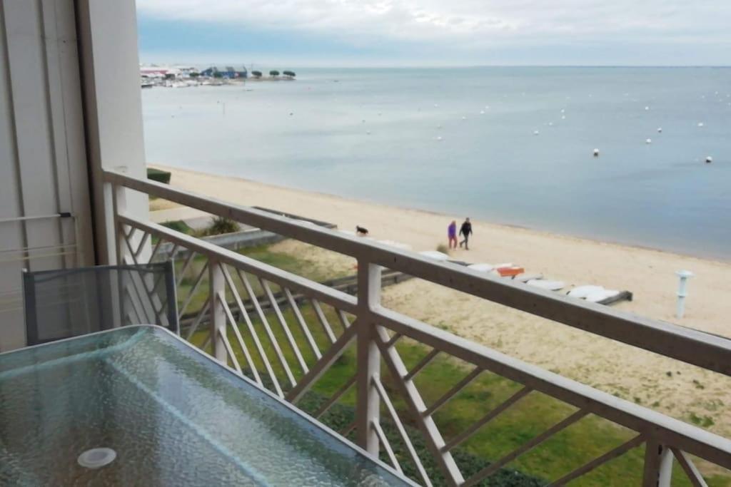 T2 1Ere Ligne Loggia Vue Mer 180 ° Parking 阿卡雄 外观 照片